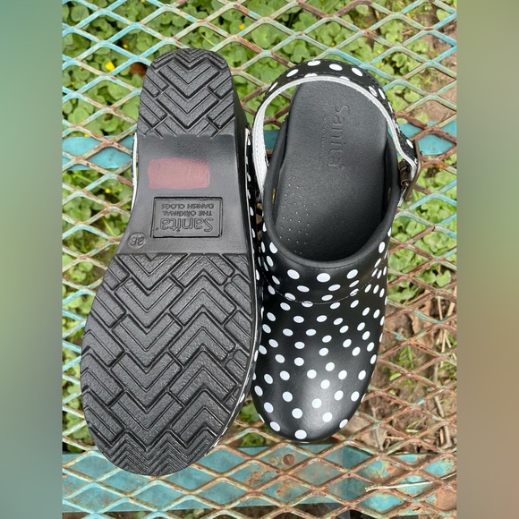 NWOT Sanita Polka Dot Clogs / Cute Black & White Clogs Size 7-7.5 Euro 38 - Picture 4 of 16